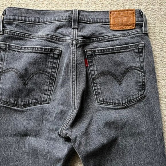 Levis Wedgie Straight Jean Size 26 - Picture 5 of 5